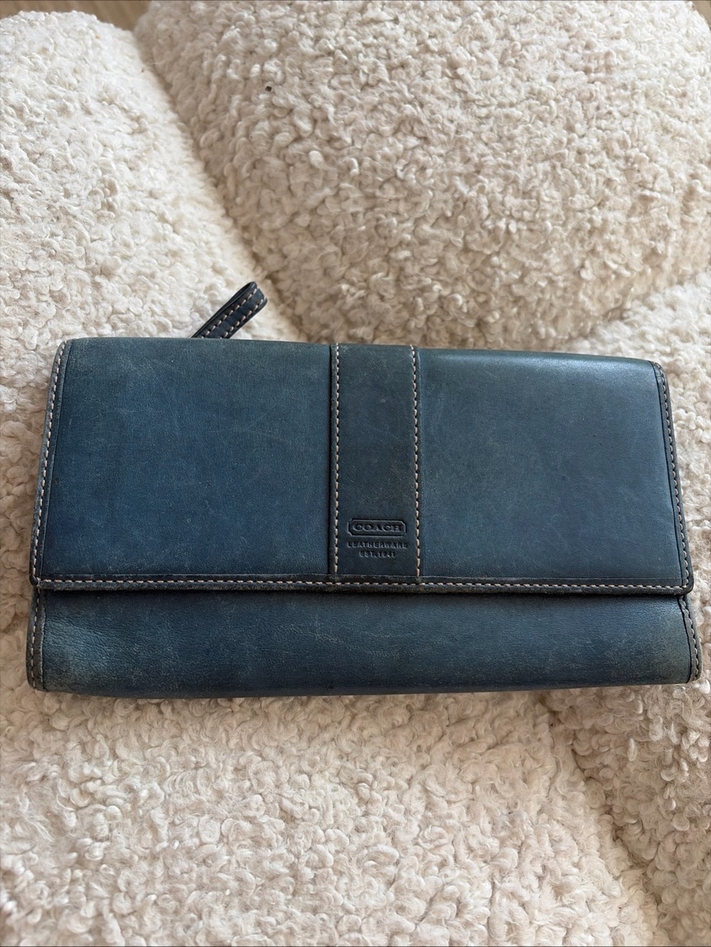 COACH Hamilton leather wallet trifold Nacy Blue Clutch Snap Zipper
